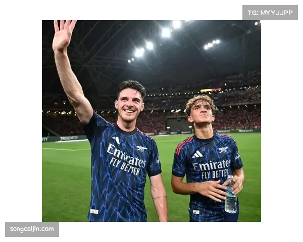 阿尔特塔三叉戟横向换位制造杀机 萨卡埃泽交叉跑动撕开热刺防线